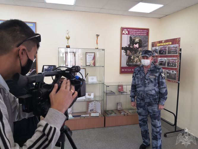 Калмыцкие журналисты познакомились со спецификой службы в ОМОН