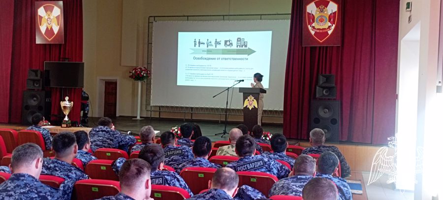 Росгвардейцы в Калмыкии провели техническую конференцию, посвященную безопасности дорожного движения