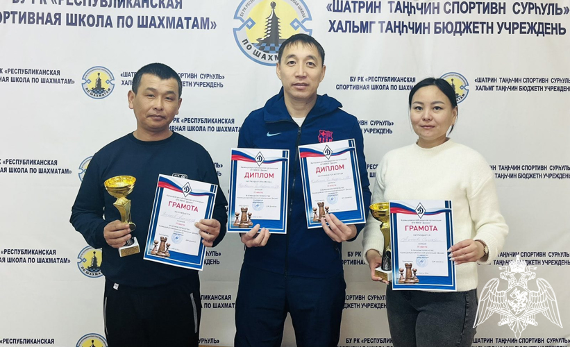 Бронзовыми призерами на шахматном турнире Динамо стали росгвардейцы в Калмыкии
