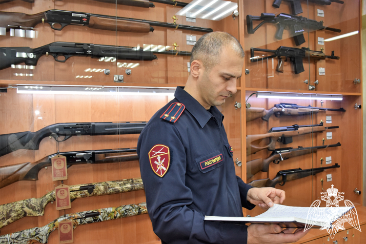 Об увеличении размеров госпошлин информирует жителей Калмыкии Росгвардия