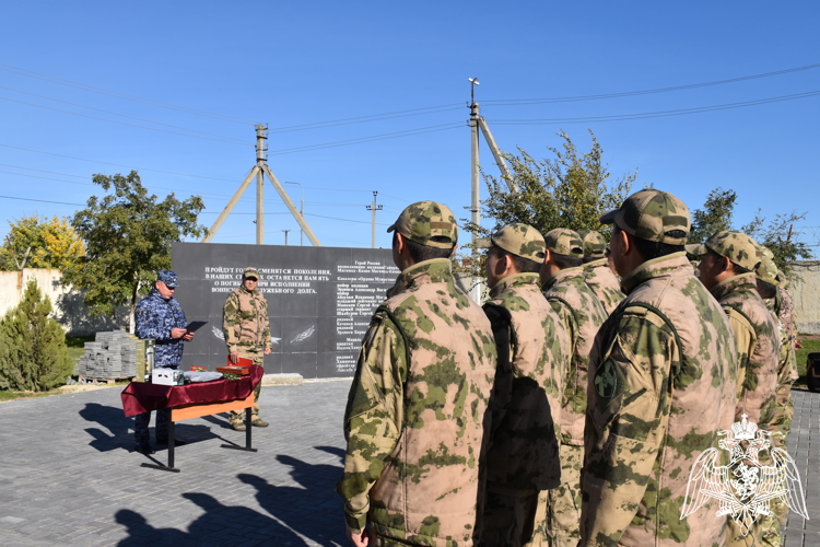 День ОМОН отмечают росгвардейцы в Калмыкии